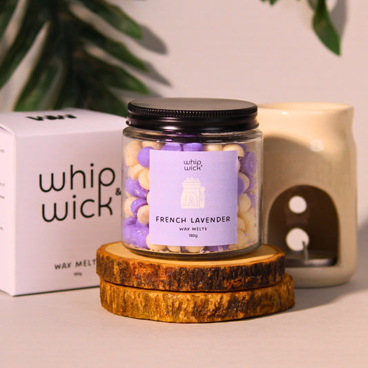 French Lavender Wax Melts with lavender, lemon, sea salt, and patchouli for a calming and refreshing herbal-floral scent that soothes your space.
